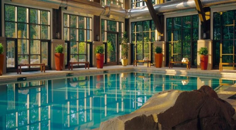 weekend getaways at The Lodge at Woodloch from nyc