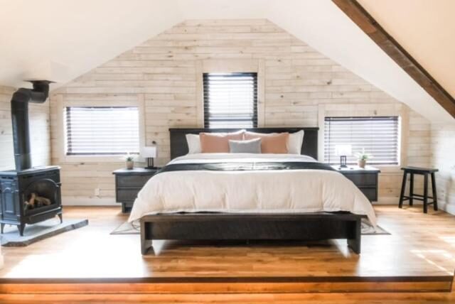 weekend getaways from toronto at Etherington Suites