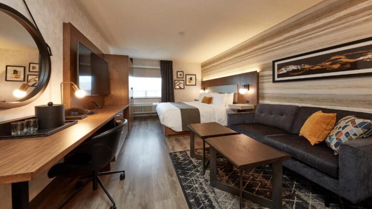 weekend getaways from toronto at Stay Inn Hotel Toronto