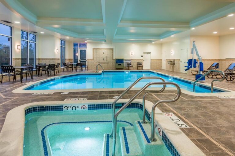 Hilton Garden Inn Wayne with indoor pool in nj 3