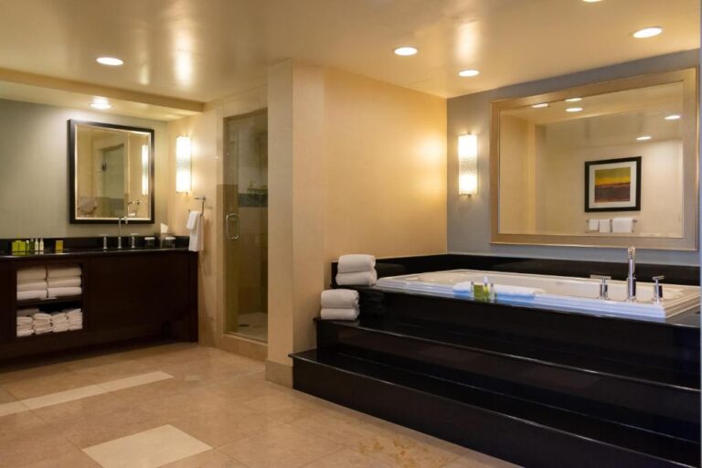 Hotels with Spa Baths in Room - California 2