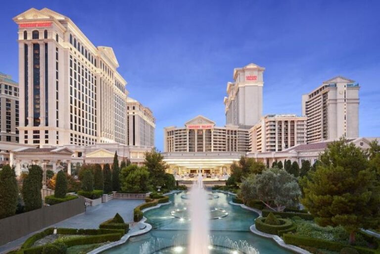 Luxury Themed Hotels in Las Vegas 2