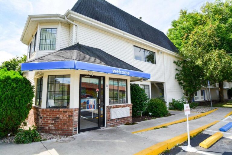 Motel 6-Wethersfield