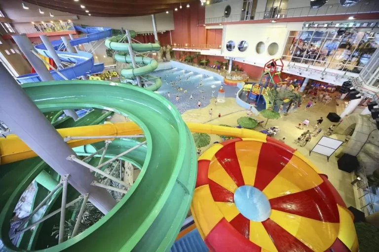dallas weekend getaways at Great Wolf Lodge Grapevine 1