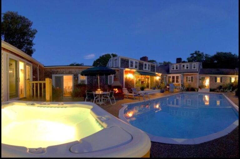 weekend getaways from conencticut at Lamb and Lion Inn