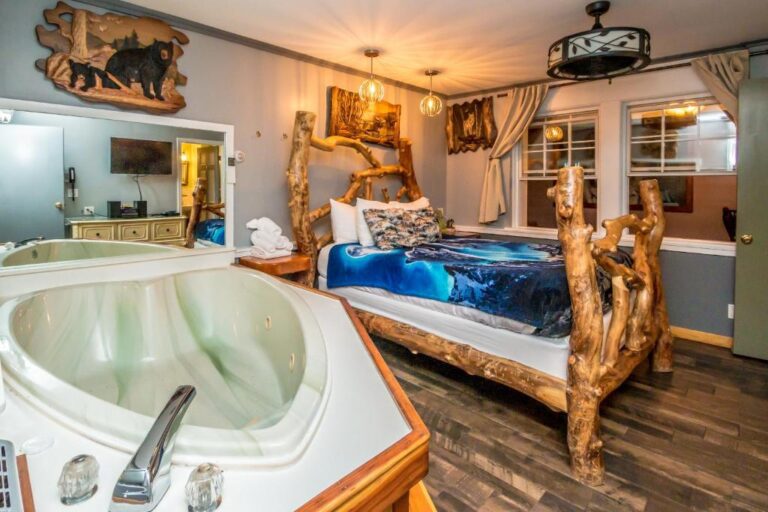 weekend getaways from connecticut at Adventure Suites