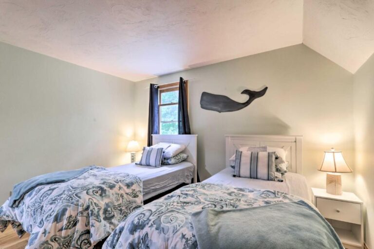 weekend getaways from connecticut at Hyannis Area Retreat