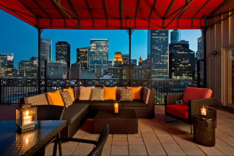 Boutique Hotels in Houston for Couples