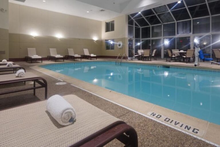 Hotels with Hot Tub in Room in Chicago 2