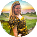 Lynsey “Lyns” DeFelice