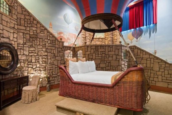 Best western fireside inn Flights of fantasy suite_(1_of_1