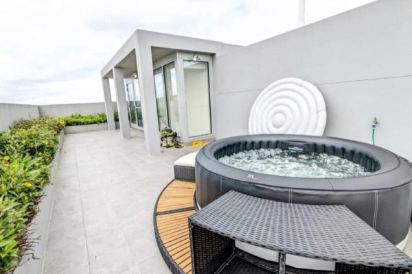 Grandeur 4-Bedroom Penthouse 6