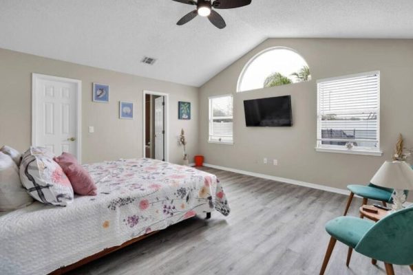 Jax Beach Luxury Oasis 2