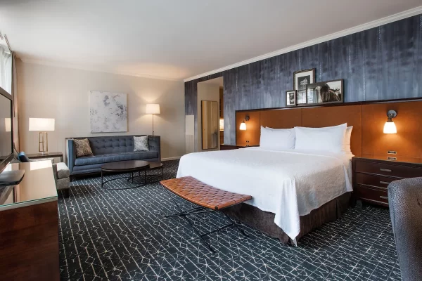 Love Hotels in Houston-Magnolia hotel 2
