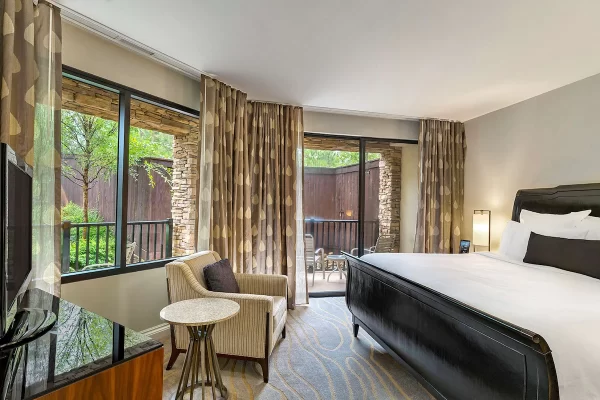 Love Hotels in Houston-The Woodlands Resort 2