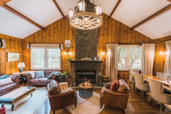 Luxury Log Cabin 1