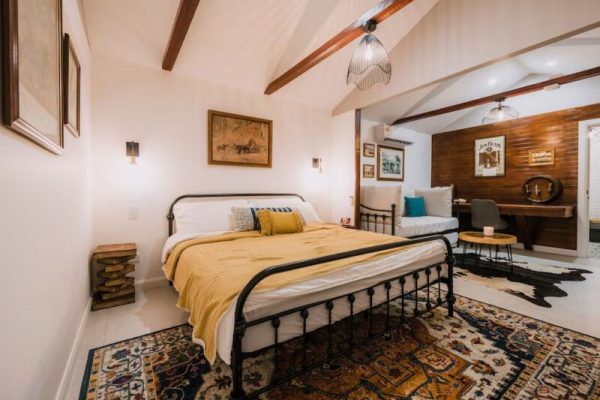 Luxury Log Cabin 6