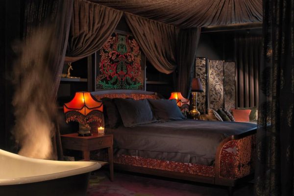 Themed hotels for couples london The Mandrake 3