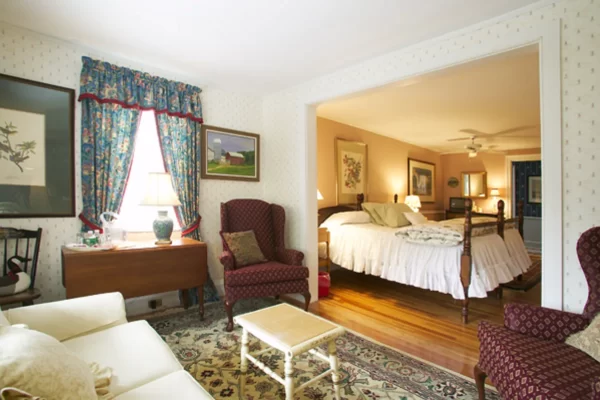 Themed hotels in Massachusetts Stockbridge Country Inn 2