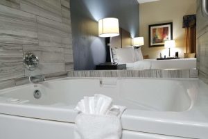 jacuzzi tub in room