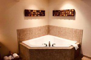 honeymoon suites Shenandoah Inn & Suites lowa 3