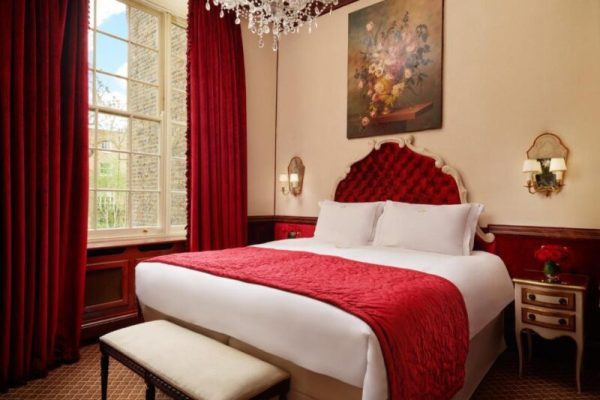 hotel for couple in london- The Montague On The Gardens3