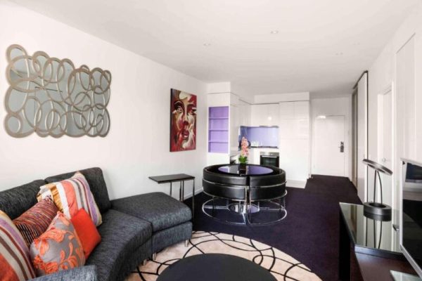 hotel with a hot tub The Sebel Melbourne Docklands Hotel Melbourne 2
