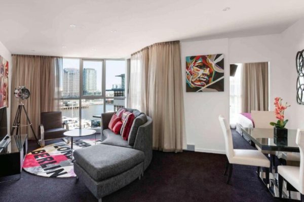 hotel with a hot tub The Sebel Melbourne Docklands Hotel Melbourne 3